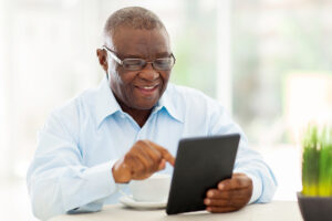 Caregivers in Plainsboro NJ: 4 Reasons for Older Adults to Get Comfortable with Tech